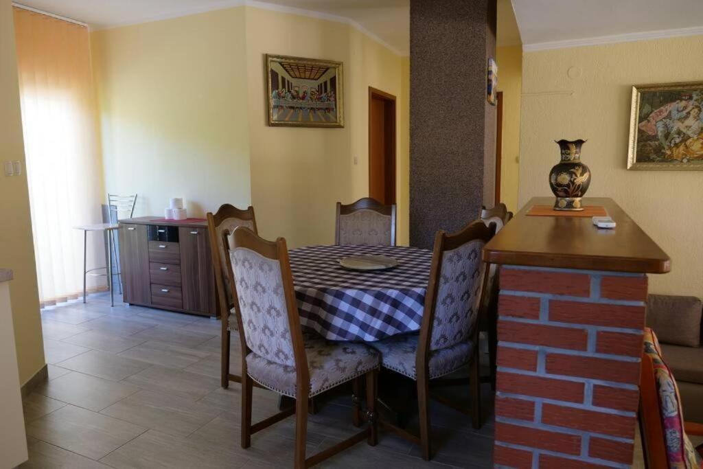Apartman Carsko Rijeka Eksteriør bilde