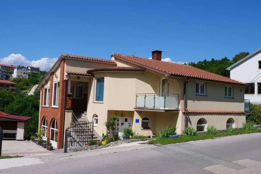 Apartman Carsko Rijeka Eksteriør bilde